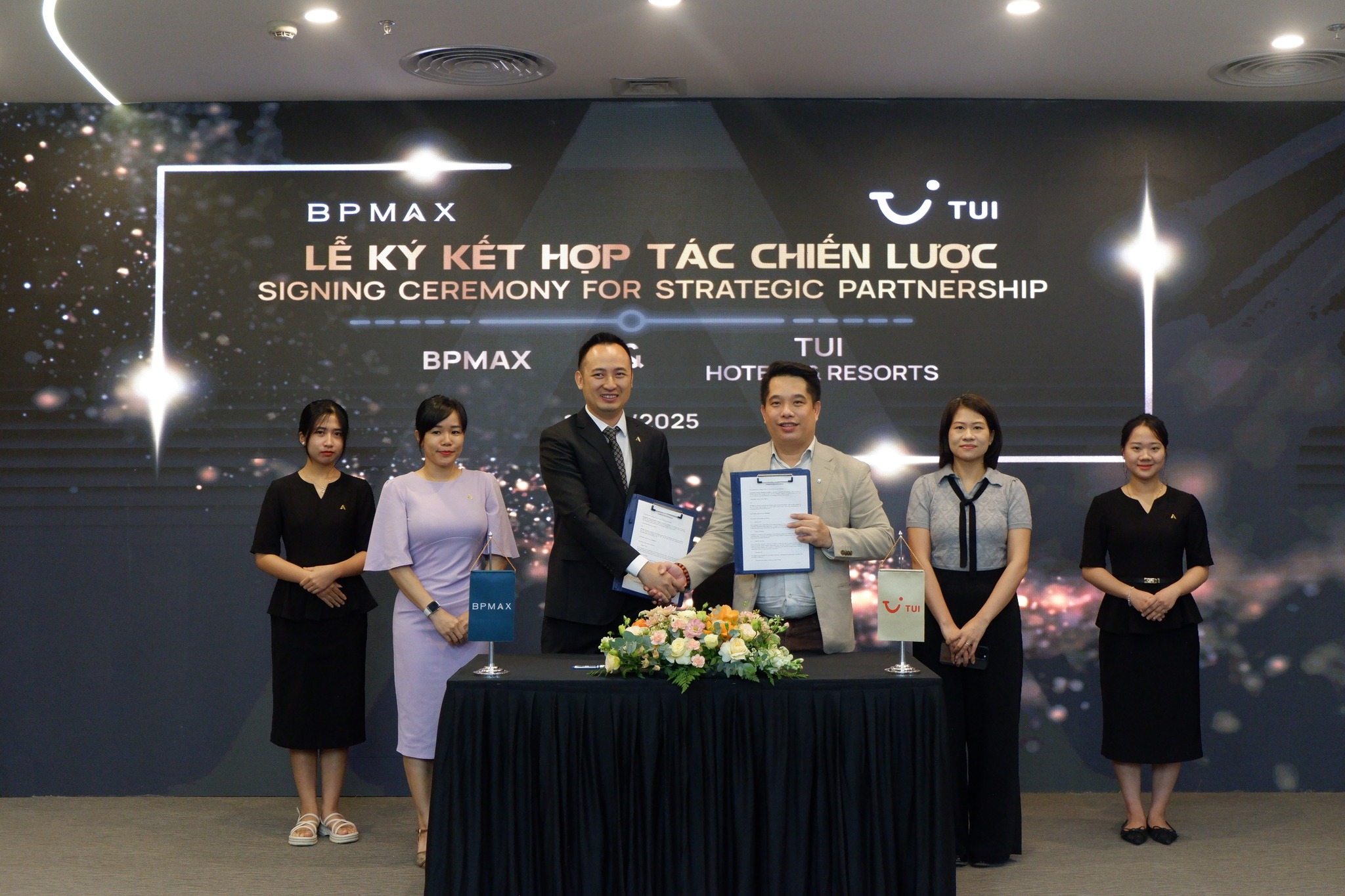BPMAX & TUI HOTELS & RESORTS – KÝ KẾT HỢP TÁC PHÁT TRIỂN THỊ TRƯỜNG VÀ QUẢN LÝ